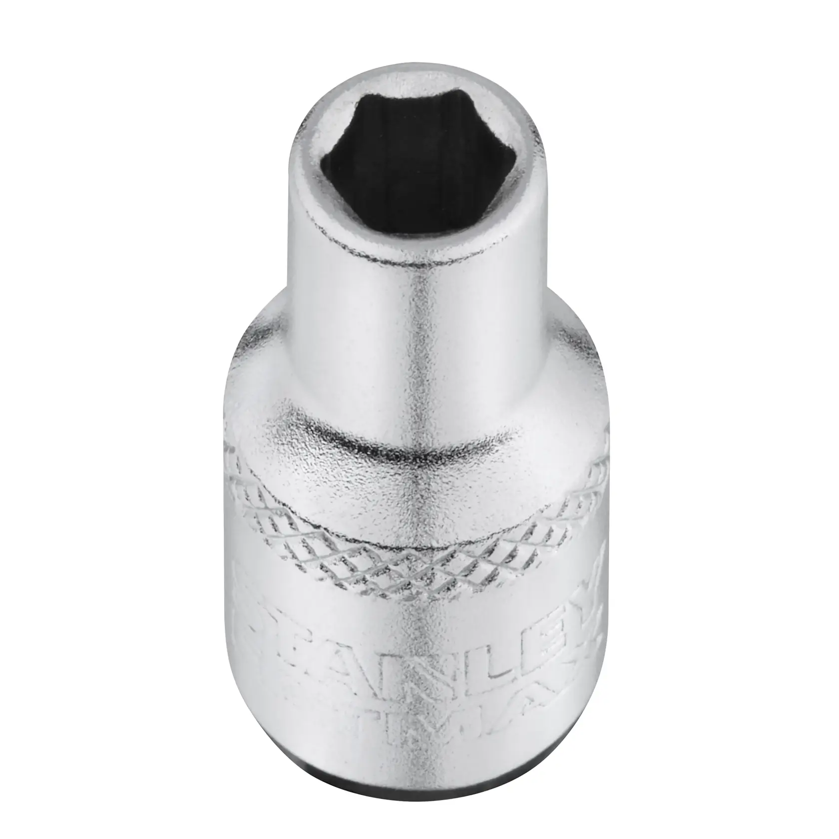 STANLEY FMMT17187-0 douille chromée, vue rapprochée frontale, photographie d’accessoire d’outil à main.